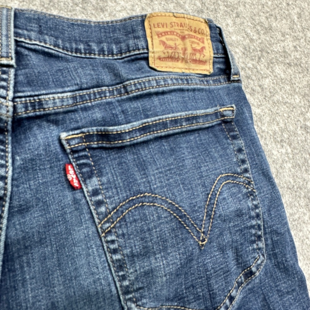 Levis Boyfriend Distressed Jeans Womens 31 Medium Wash Denim Streetwear Casual